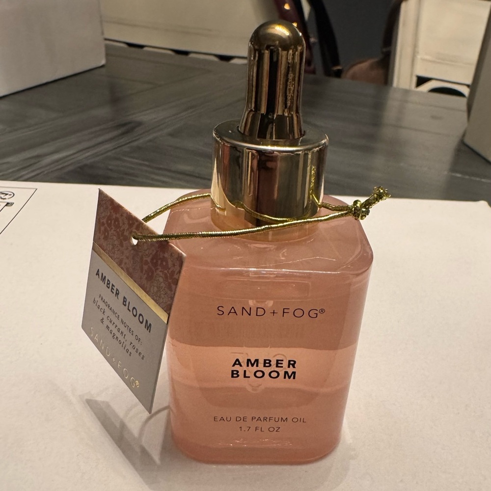 Sand + Fog Amber Bloom Perfume Oil dropper